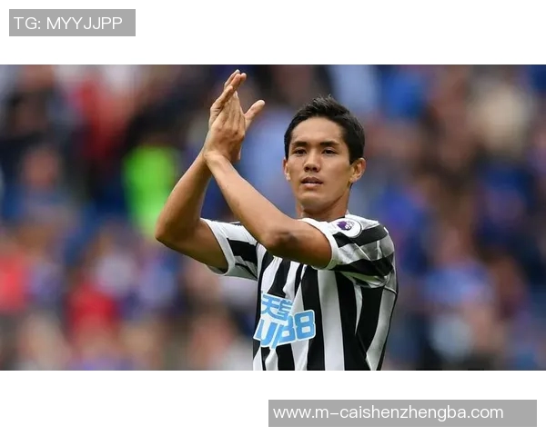 足球前锋的崛起与挑战：如何在竞争激烈的赛场上脱颖而出